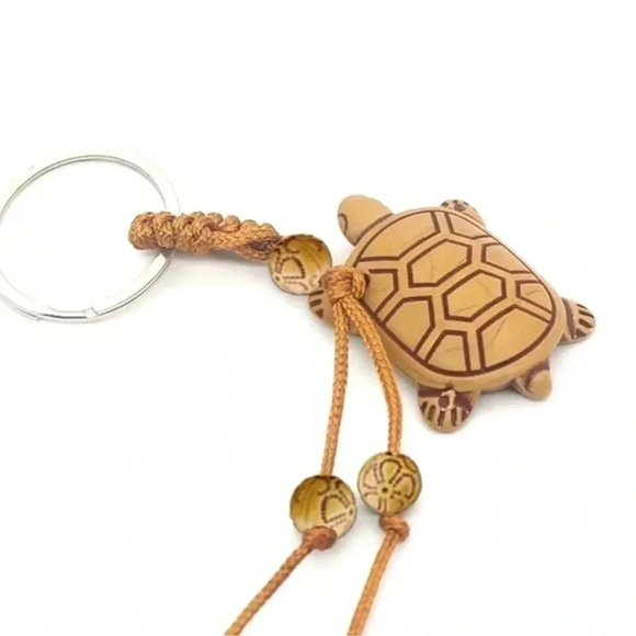 2 LEFT! Vintaged Beaded Turtle Keychain - Picture 3 of 3